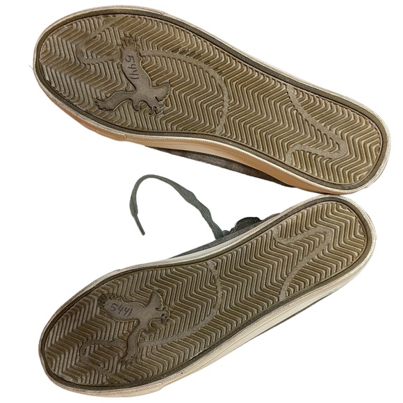 AMERICAN EAGLE OUTFITTERS Canvas High-Top Sneakers w/ Studs & Contrasting Zipper - Picture 5 of 6